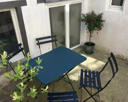 Maisonnette De Charme Avec Cour Privative Haute-ville דירה