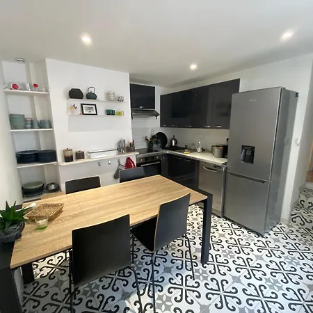 Maisonnette De Charme Avec Cour Privative Haute-ville * Granville