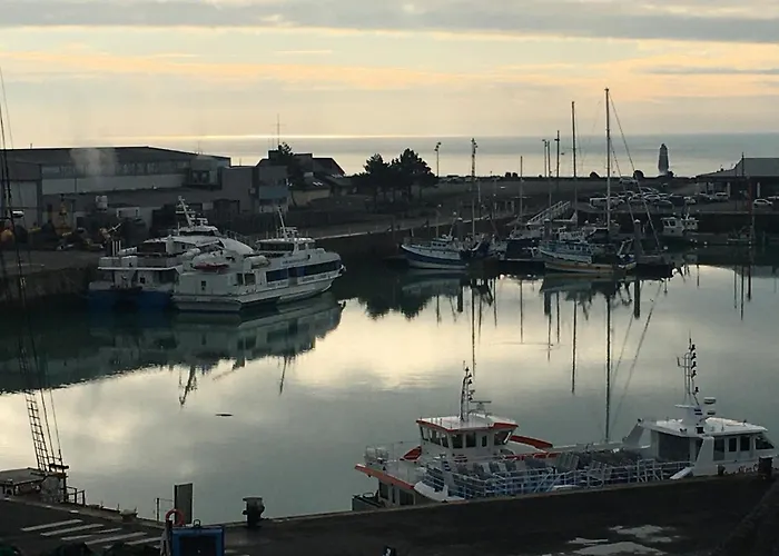 Maisonnette De Charme Avec Cour Privative Haute-ville *